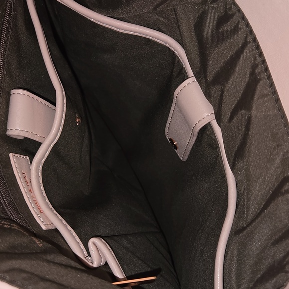 Matt & Nat NWT Colton Blossom Pink Faux Leather Backpack - Picture 9 of 12